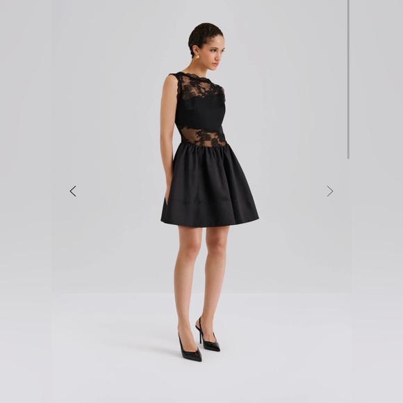 By Malina black lace cut out sleeveless flared skirt Coctail mini dress size M - Picture 5 of 8